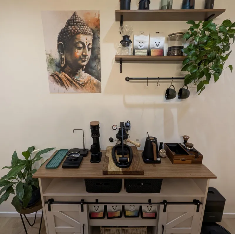 Coffee station with espresso gear